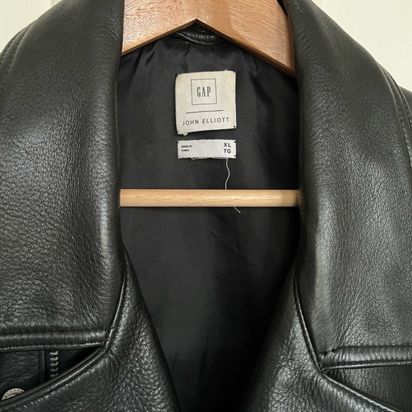 Gap x John Elliot x GQ leather biker jacket. - Picture 3 of 10